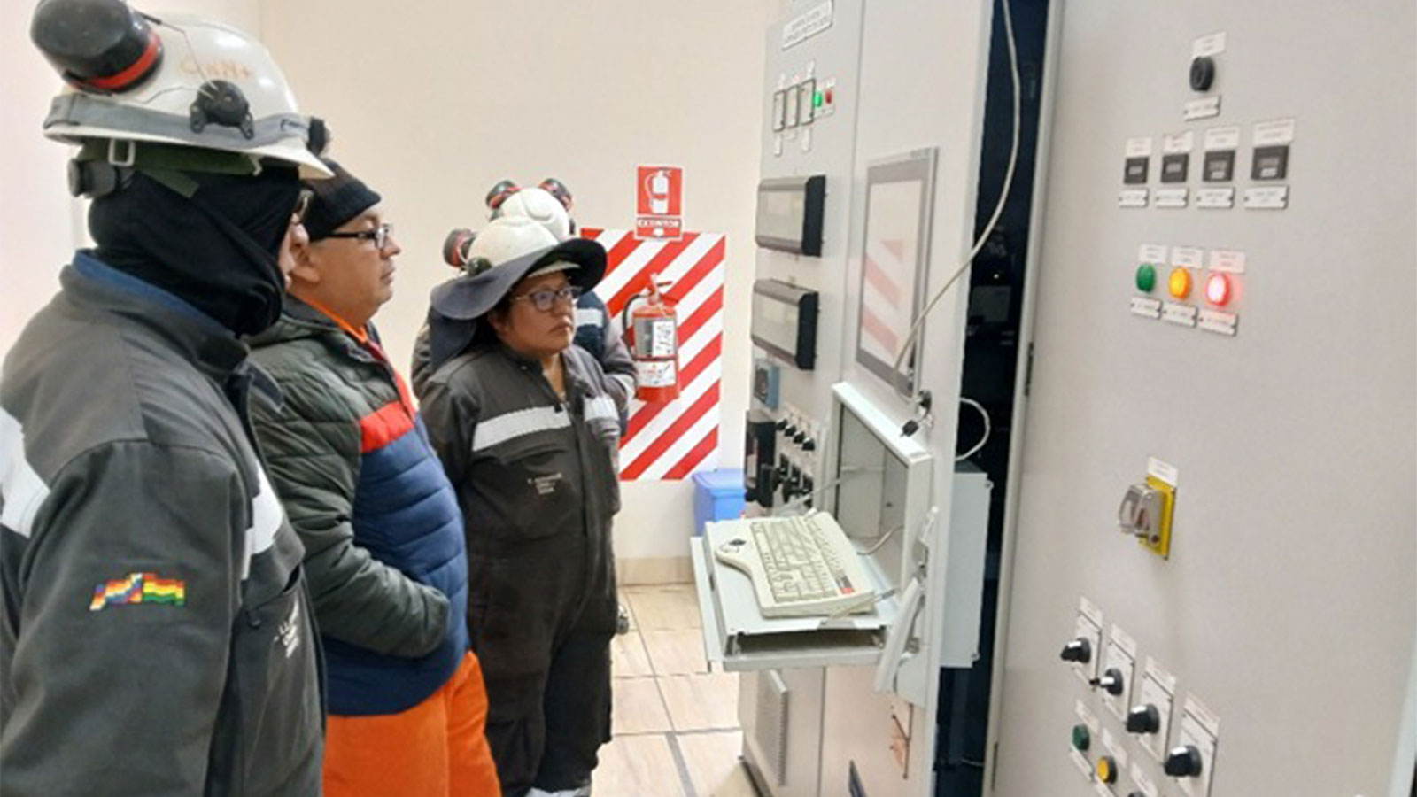 ENDE Valle Hermoso S.A. destaca la labor de las mujeres en el sector energético